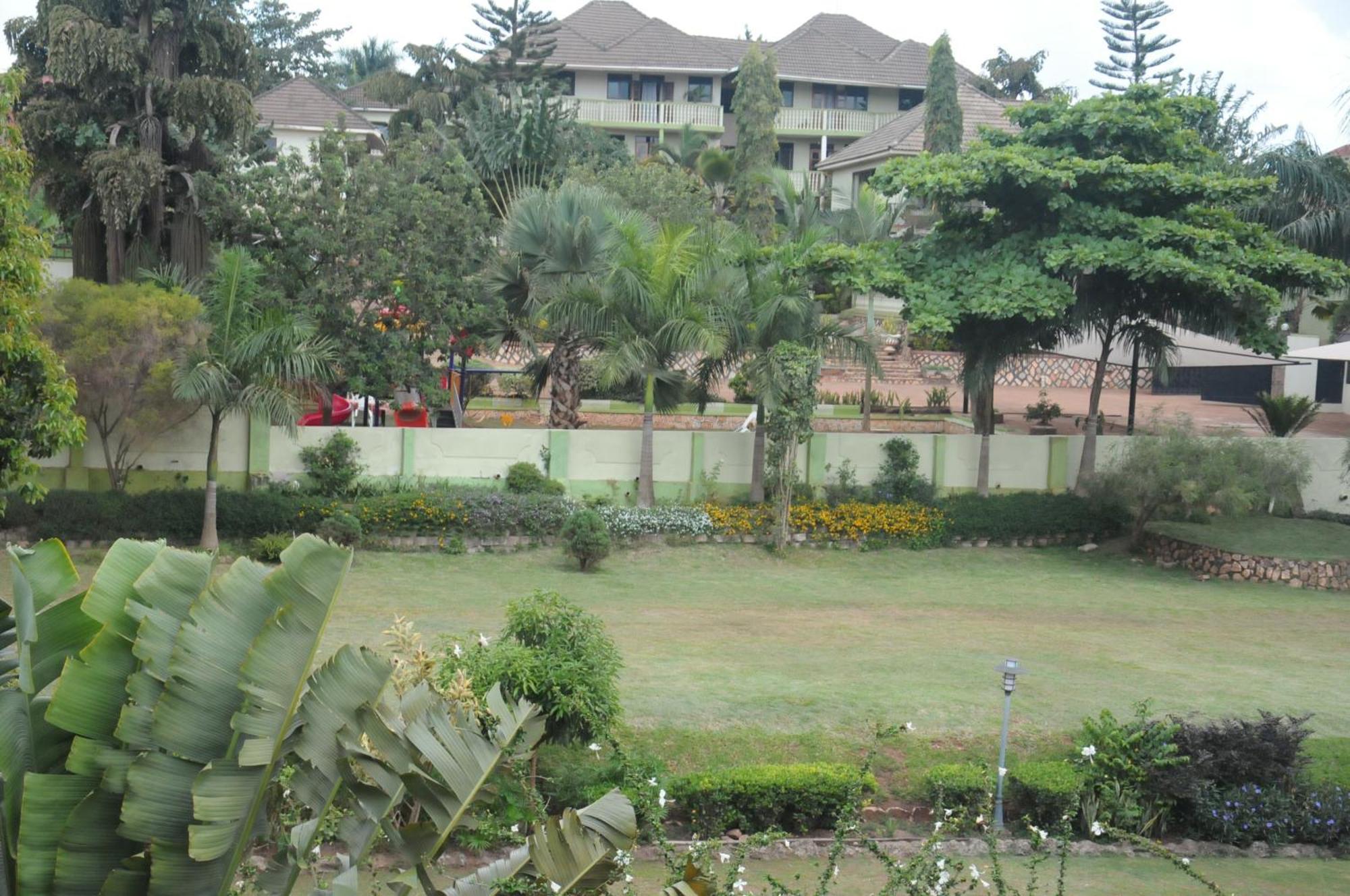 Arch Apartments And Hotel Kampala Kültér fotó